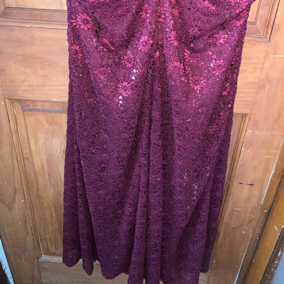 Burgundy dress worn once - Picture 3 of 5